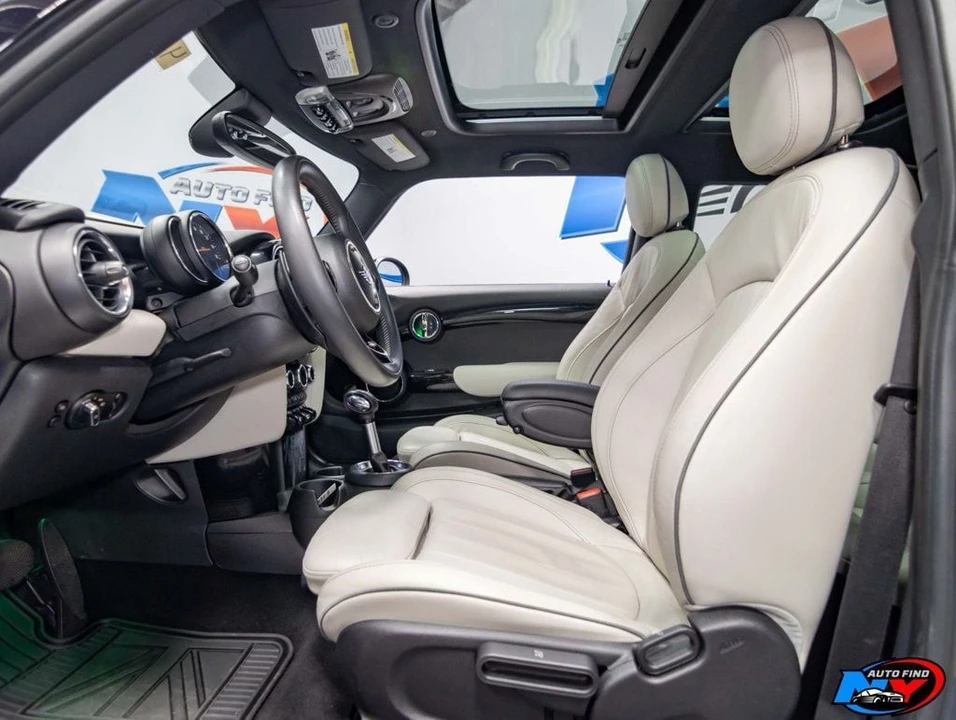 2019 Mini Mini Cooper S 3rd Gen - Image 15 of 21