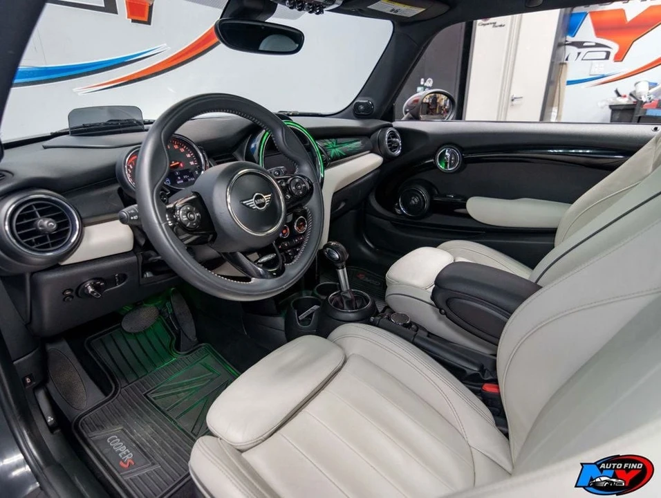 2019 Mini Mini Cooper S 3rd Gen - Image 14 of 21