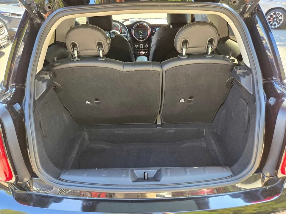 2019 Mini Mini Cooper S 3rd Gen - Image 13 of 19