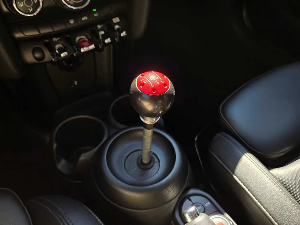 2019 Mini Mini Cooper S 3rd Gen - Image 19 of 19