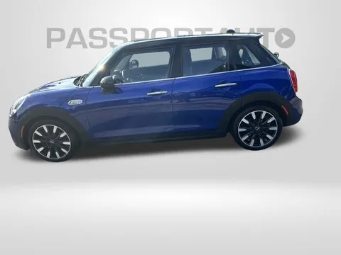 2019 MINI Cooper S Signature