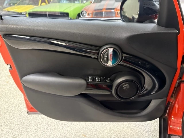 2019 Mini Mini Cooper S 3rd Gen - Image 21 of 21