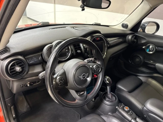 2019 Mini Mini Cooper S 3rd Gen - Image 17 of 21