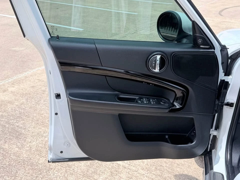 2019 Mini Countryman 2nd Gen - Image 2 of 15