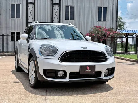 2019 MINI Countryman Classic Cooper Hatchback 4D