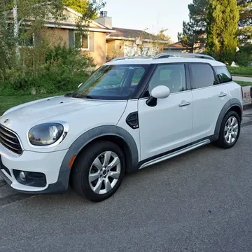 2019 MINI Countryman Classic Cooper Hatchback 4D