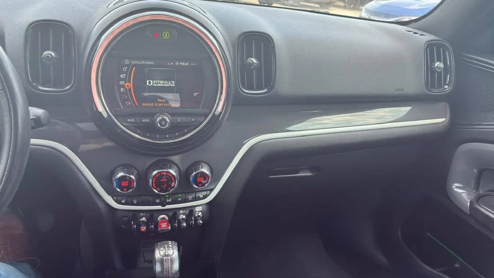 2019 Mini Countryman 2nd Gen - Image 5 of 6