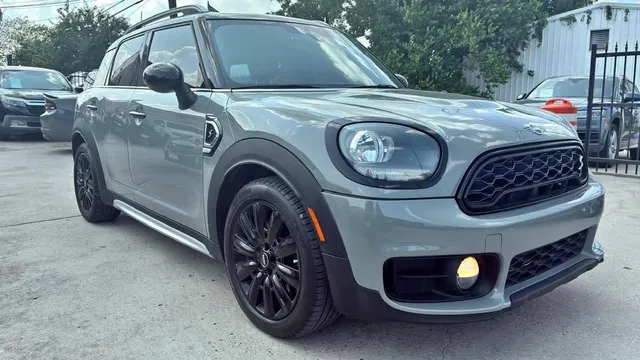 2019 MINI Countryman Classic Cooper S Hatchback 4D