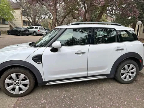2019 MINI Countryman Classic Cooper S Hatchback 4D