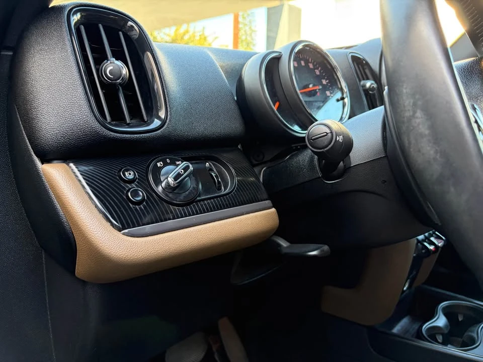 2019 Mini Countryman 2nd Gen - Image 18 of 20