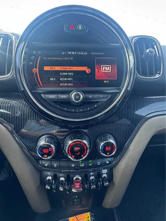 2019 Mini Countryman 2nd Gen - Image 15 of 20