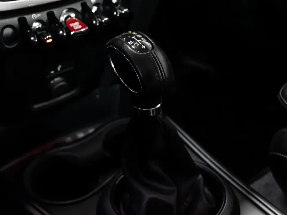 2019 Mini Countryman 2nd Gen - Image 19 of 20