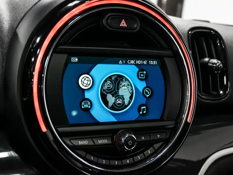 2019 Mini Countryman 2nd Gen - Image 13 of 19