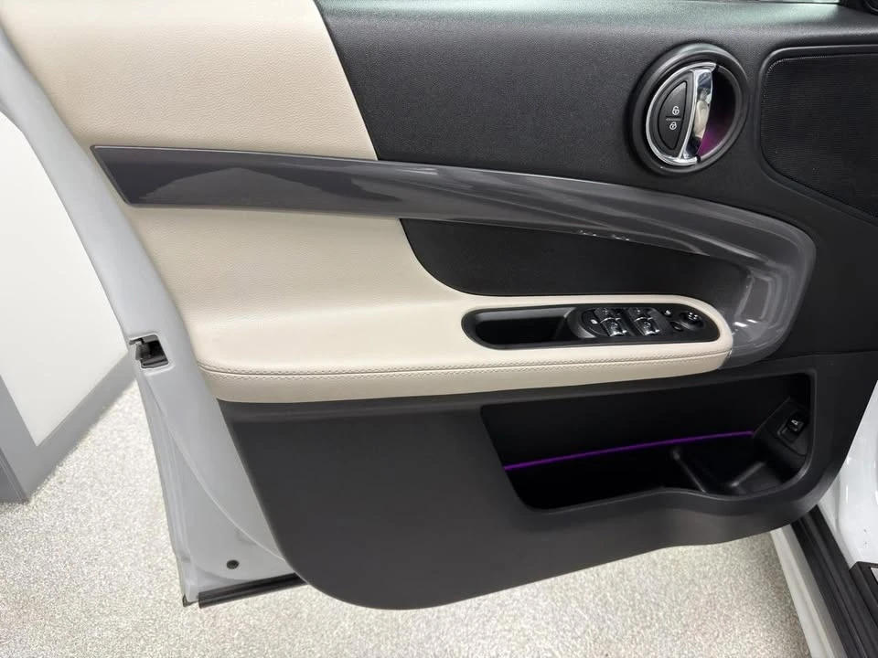 2019 Mini Countryman 2nd Gen - Image 14 of 20