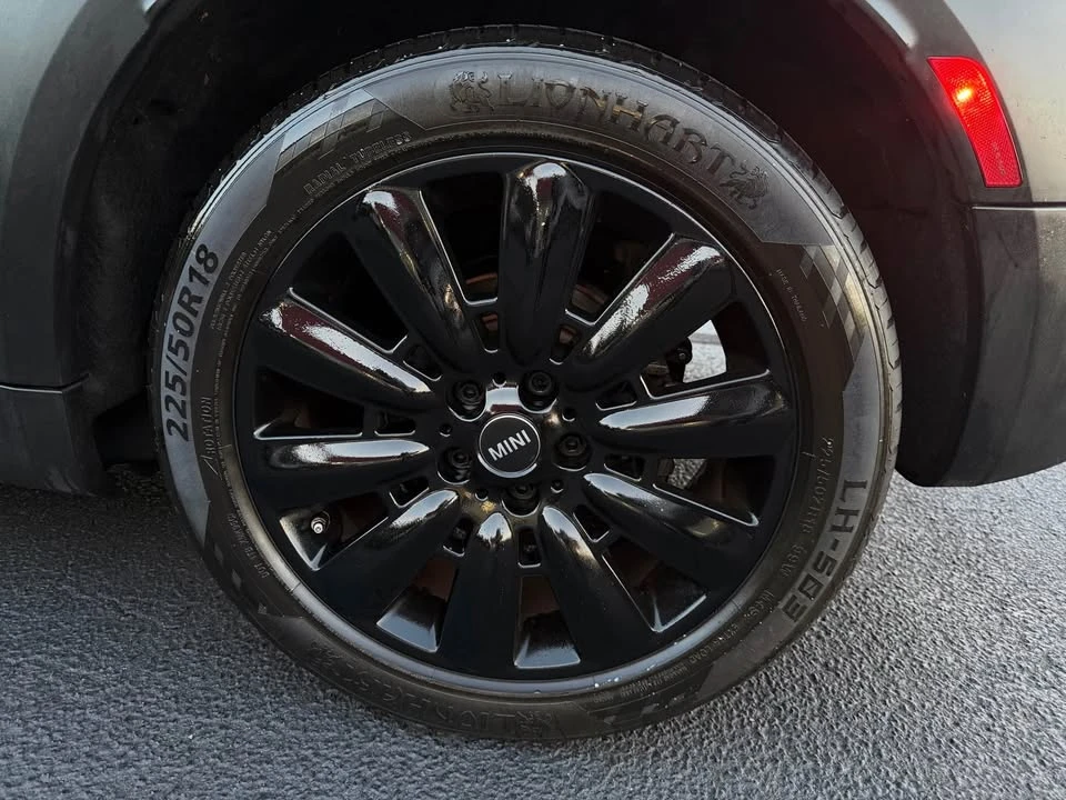 2019 Mini Countryman 2nd Gen - Image 9 of 13