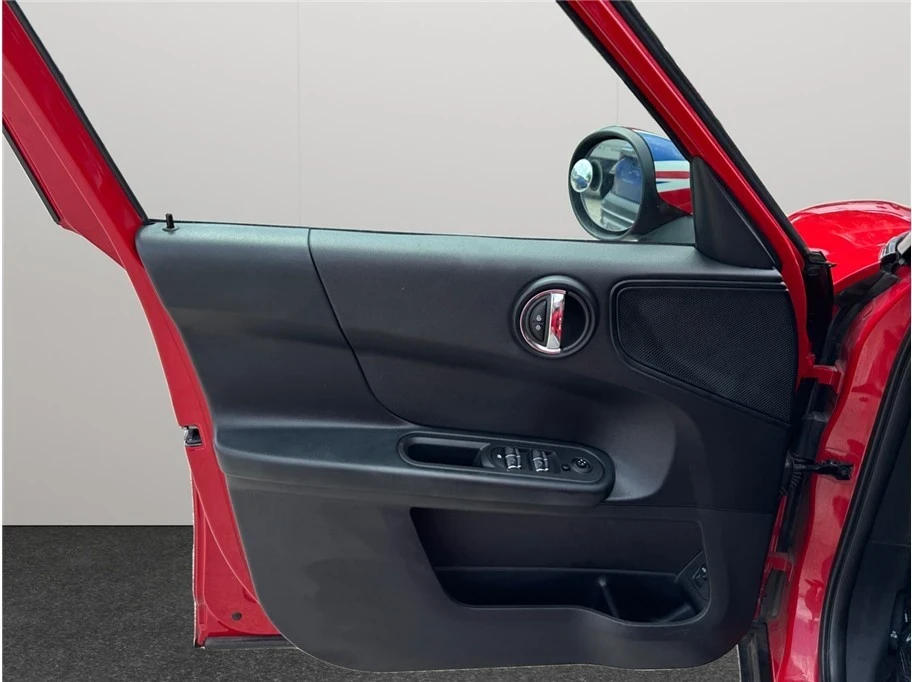 2019 Mini Countryman 2nd Gen - Image 16 of 21