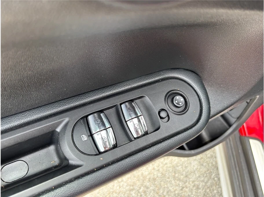 2019 Mini Countryman 2nd Gen - Image 17 of 21