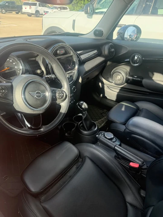 2019 Mini Mini 3rd Gen - Image 4 of 4