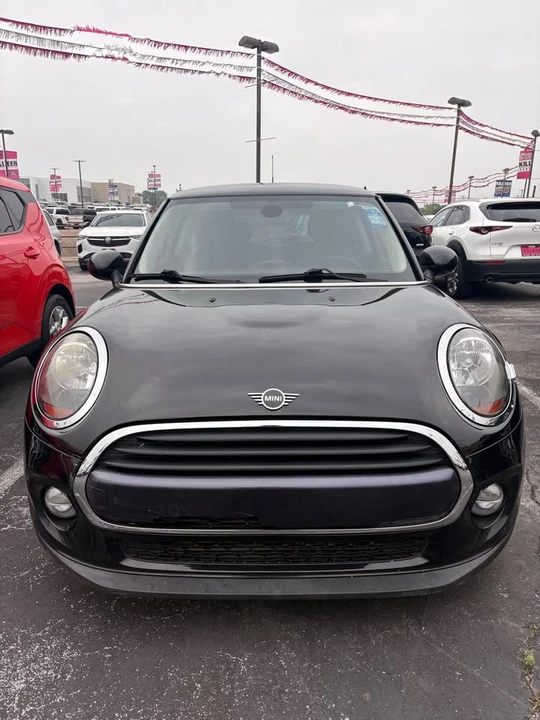 2019 Mini Mini 3rd Gen - Image 3 of 7