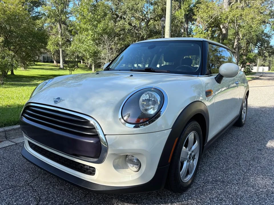 2019 Mini Mini 3rd Gen - Image 3 of 20