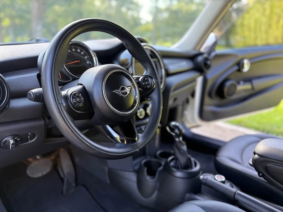 2019 Mini Mini 3rd Gen - Image 14 of 20