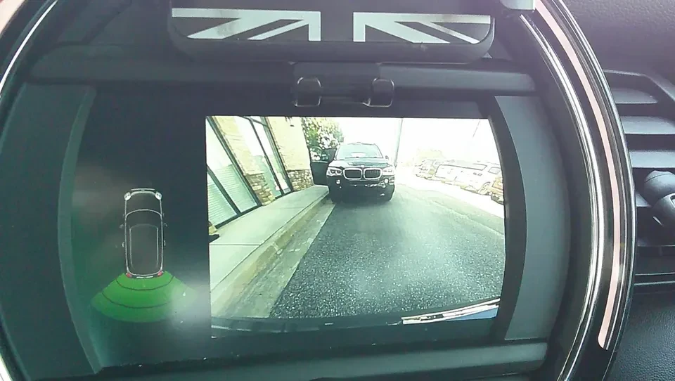 2019 Mini Mini Cooper S 3rd Gen - Image 11 of 18