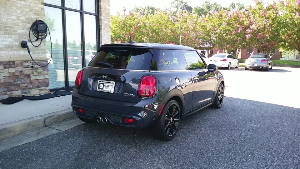 2019 Mini Mini Cooper S 3rd Gen - Image 4 of 18