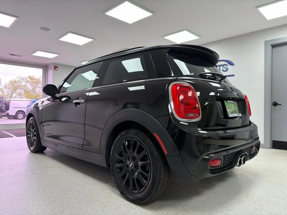 2019 Mini Mini Cooper S 3rd Gen - Image 5 of 20