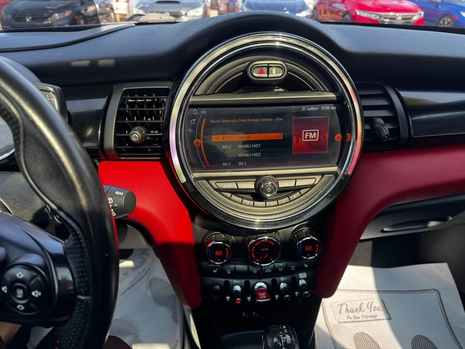 2019 Mini Mini Cooper S 3rd Gen - Image 15 of 18