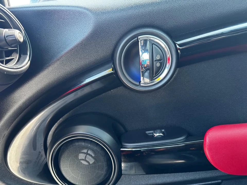 2019 Mini Mini Cooper S 3rd Gen - Image 2 of 18