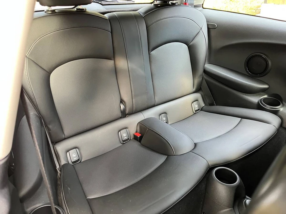 2019 Mini Mini Cooper S 3rd Gen - Image 6 of 8
