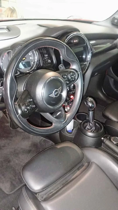 2019 Mini Mini Cooper S 3rd Gen - Image 3 of 19