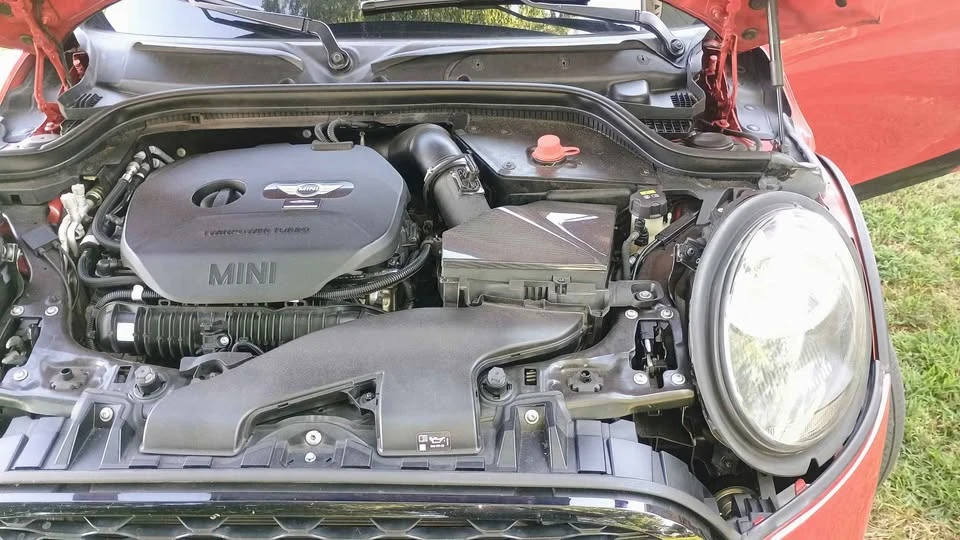 2019 Mini Mini Cooper S 3rd Gen - Image 6 of 19