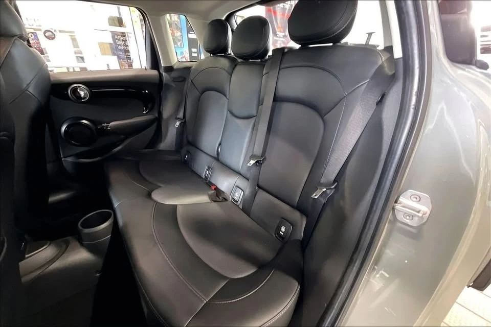 2019 Mini Mini Cooper S 3rd Gen - Image 14 of 20