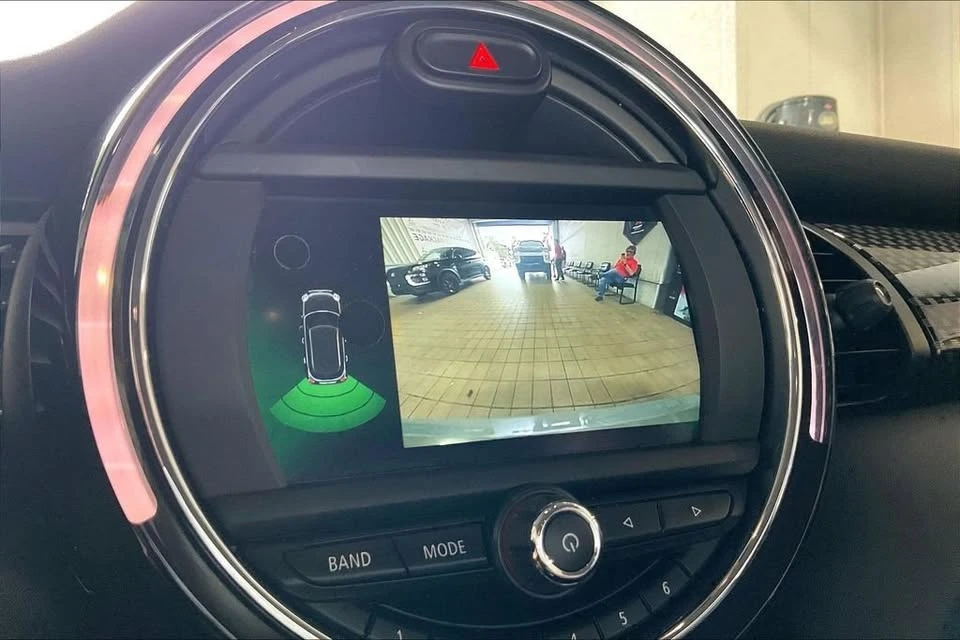 2019 Mini Mini Cooper S 3rd Gen - Image 12 of 20