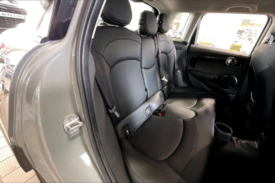 2019 Mini Mini Cooper S 3rd Gen - Image 15 of 20
