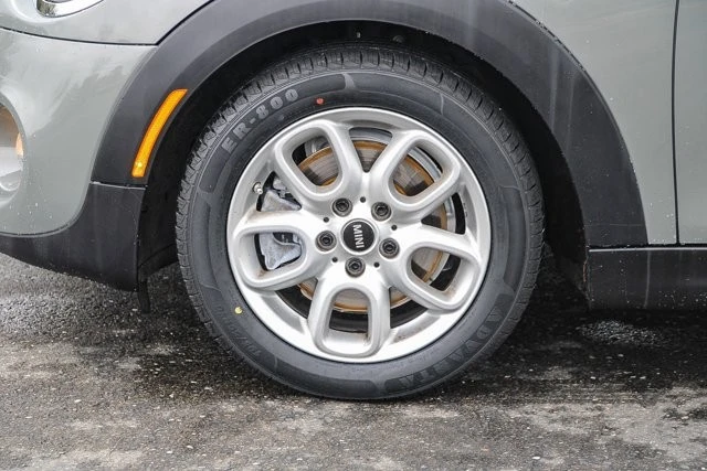 2019 Mini Mini Cooper S 3rd Gen - Image 9 of 12