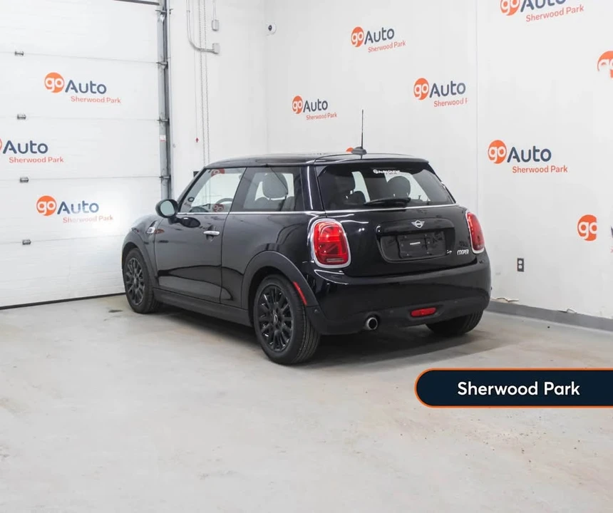 2019 Mini Mini 3rd Gen - Image 3 of 12