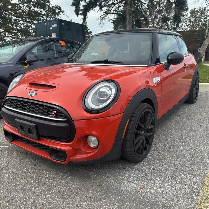 2019 Mini Mini Cooper S 3rd Gen - Image 2 of 17