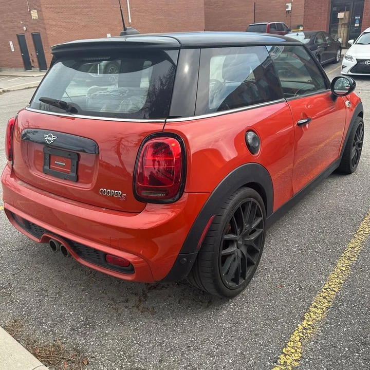2019 Mini Mini Cooper S 3rd Gen - Image 5 of 17