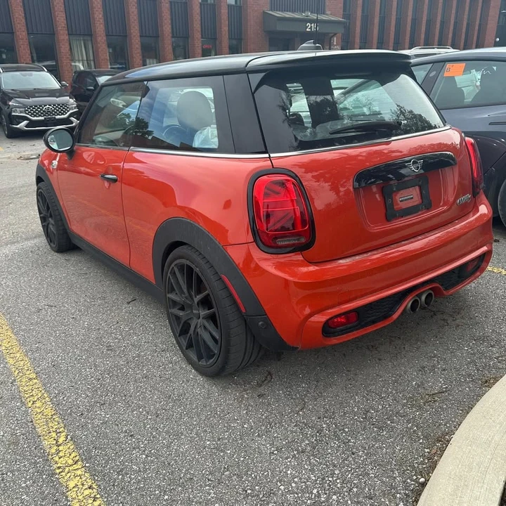 2019 Mini Mini Cooper S 3rd Gen - Image 4 of 17