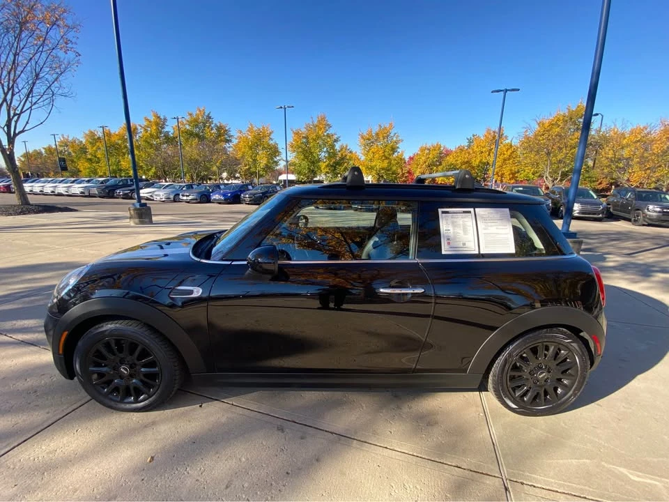 2019 Mini Mini 3rd Gen - Image 3 of 4