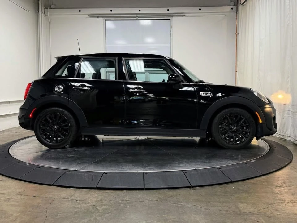 2019 Mini Mini 3rd Gen - Image 9 of 20