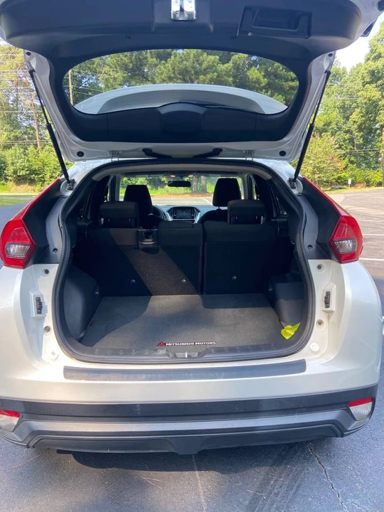 2019 Mitsubishi Eclipse Cross - Image 7 of 16