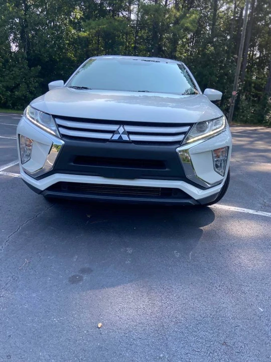 2019 Mitsubishi Eclipse Cross - Image 3 of 16
