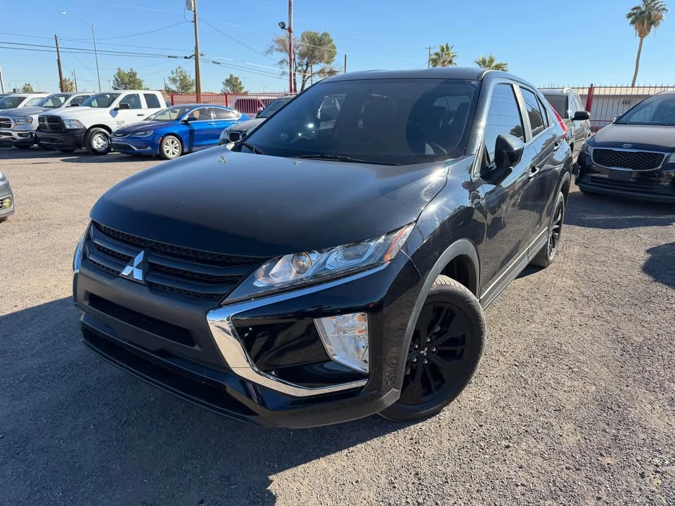 2019 Mitsubishi Eclipse Cross - Image 2 of 10