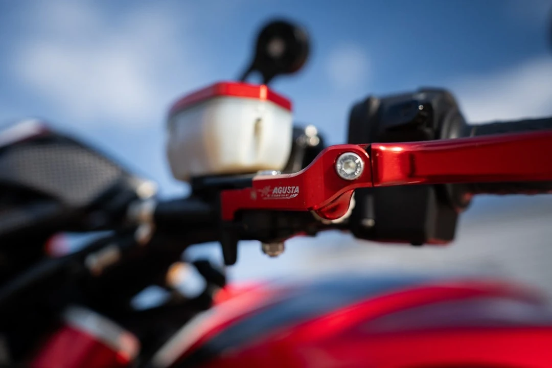 2019 MV Agusta Brutale - Image 22 of 30