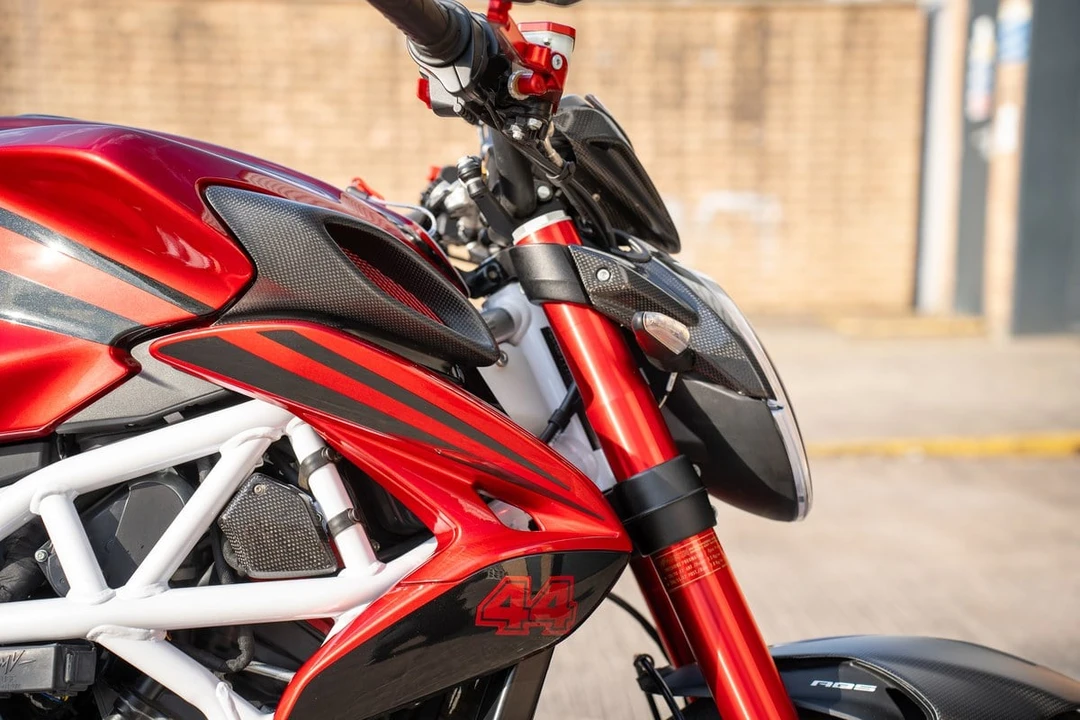 2019 MV Agusta Brutale - Image 24 of 30