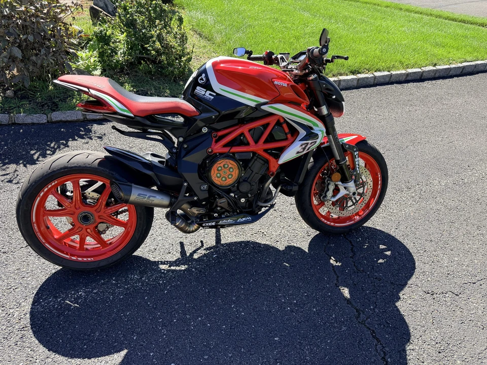 2019 MV Agusta Brutale - Image 22 of 31