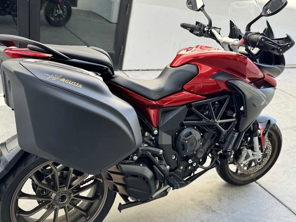 2019 MV Agusta - Image 9 of 19